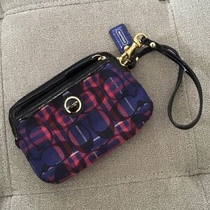 Coach- Vintage Poppy Tartan Wristlet